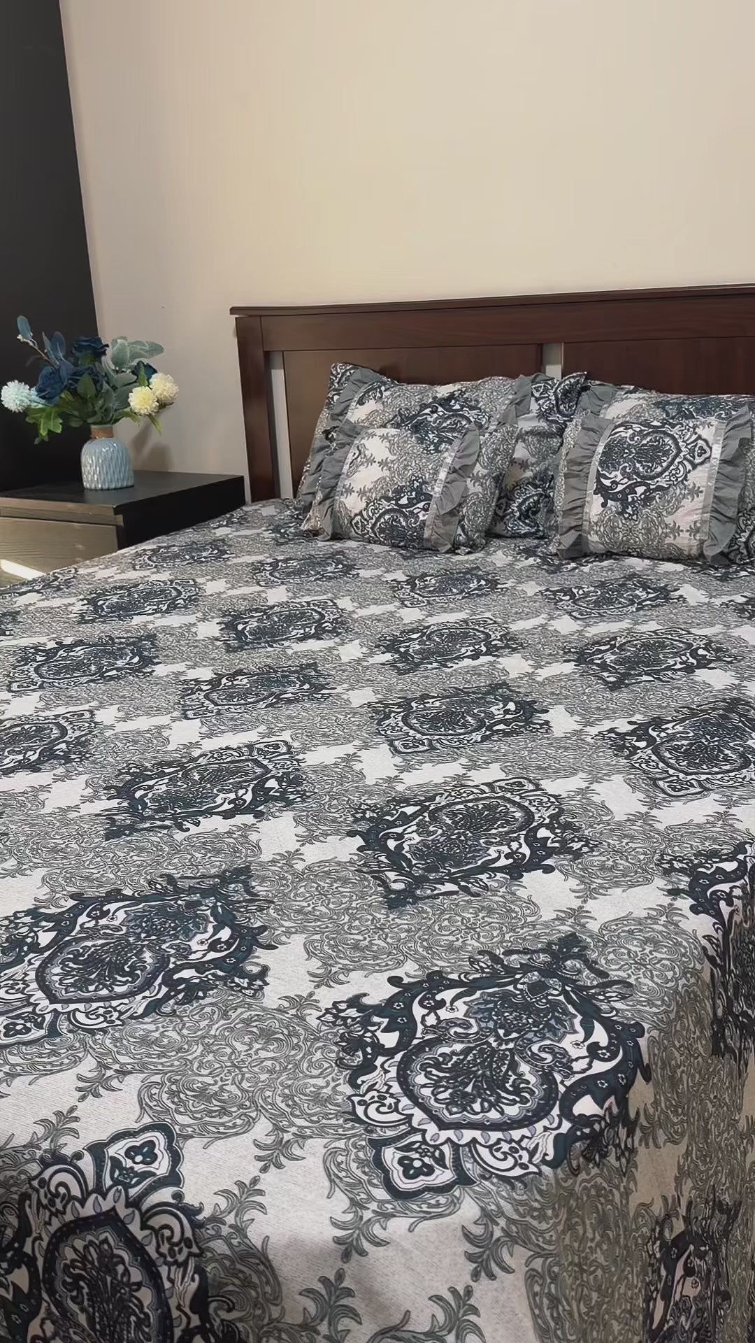 Queen ~5-piece Premium Quality set