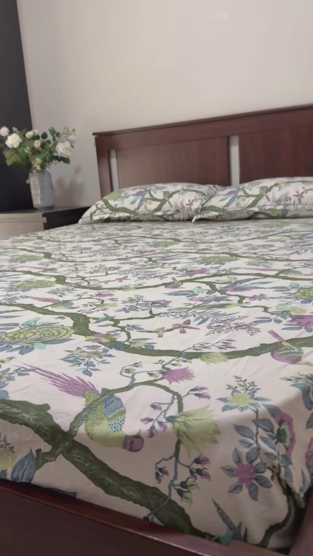 Queen~ Fitted Sheet